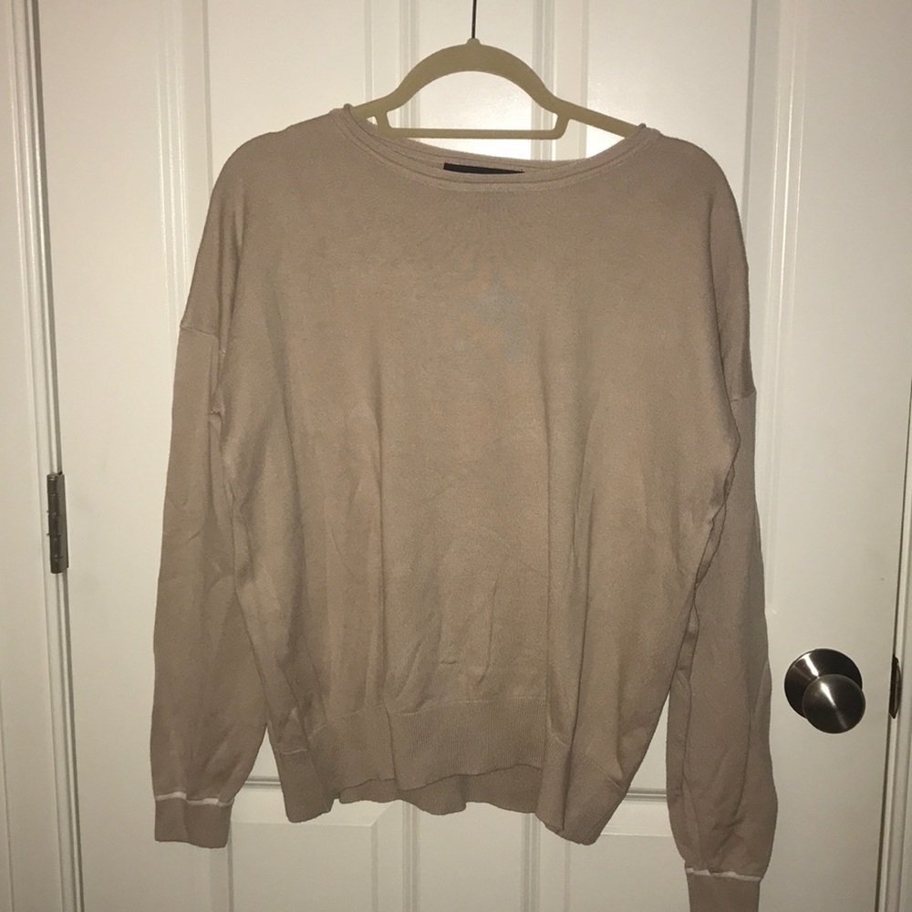 Woman's Forever 21 Sweater